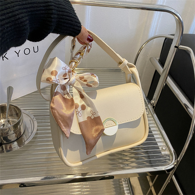 Texture Underarm Bag Women's Summer 2022 New Fashionable Fashionable Chain Bag Small Square Bag Instagram Style Shoulder Crossbody Small Square Bag