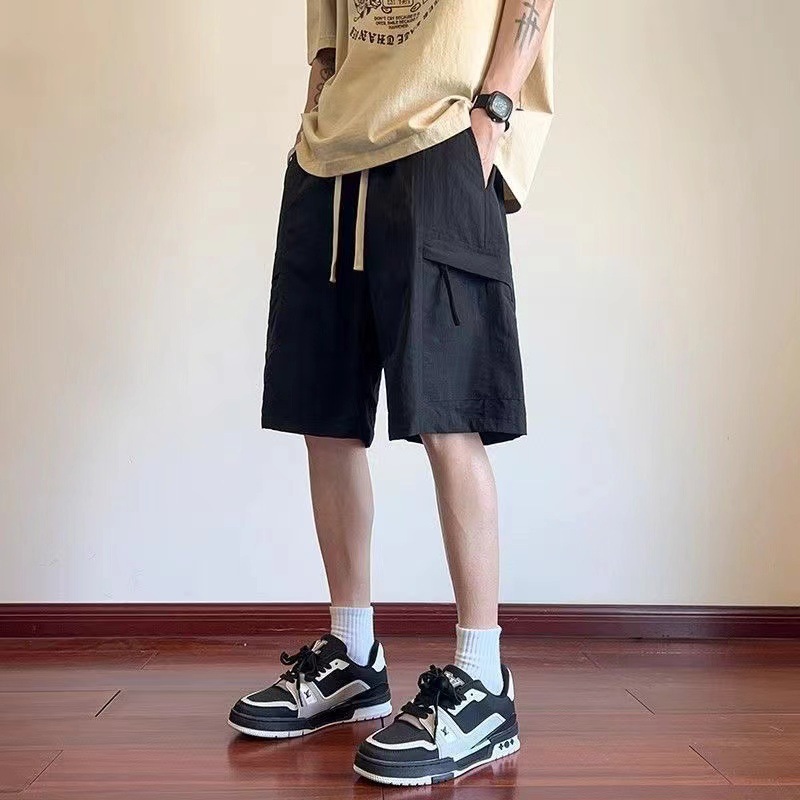 2025 nuevos pantalones deportivos con hielo universal cinco pantalones casuales de moda pantalones cortos de trabajo para hombres de verano delgados
