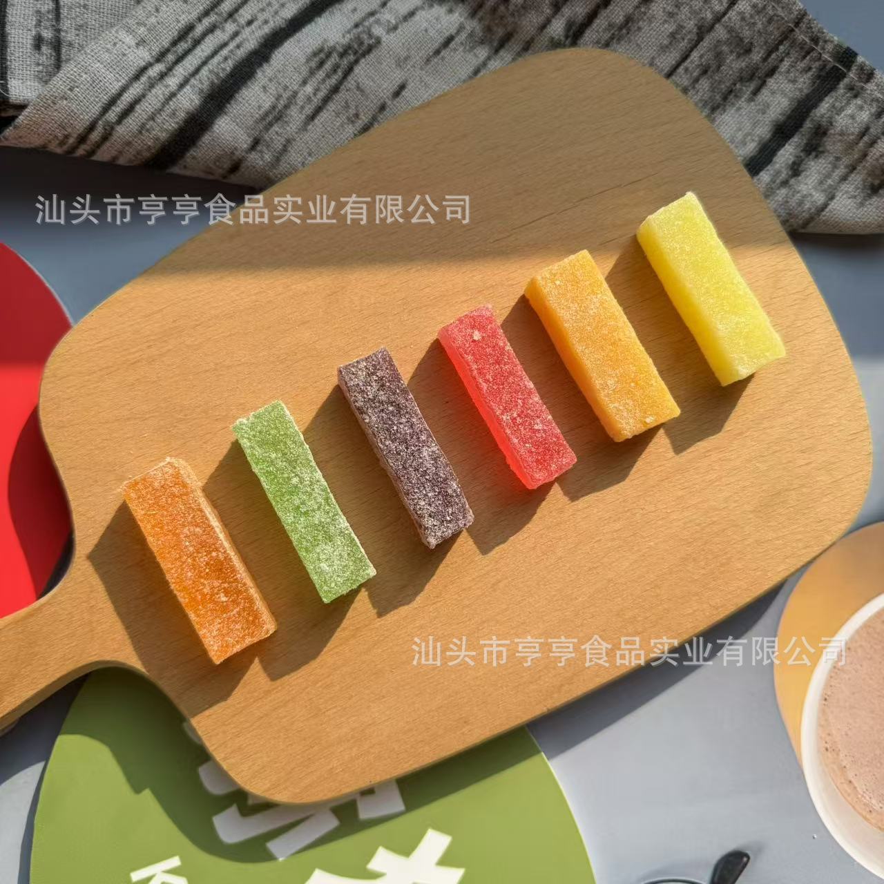 泰国风味水果软糖 烤果条糖酸甜 芒果多口味休闲零食展会批发糖果