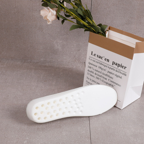 Invisible height-increasing insoles with 3 cm and 2 cm height increase