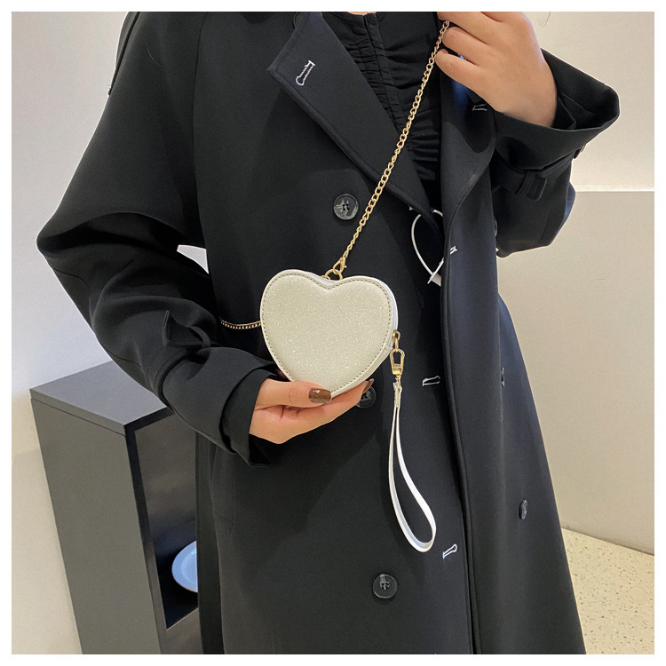 Borsa a catena con catena a forma di cuore da donna nuova Borsa a tracolla alla moda Borsa a tracolla in PU solido_voghion.com