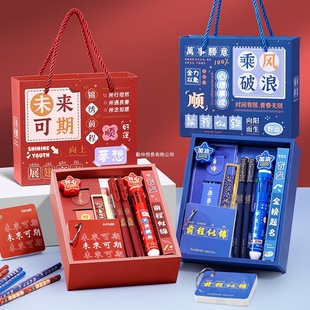 �ľ߶Y�����bС�W���_�W��Y���xʽ�жYƷä�ЌW����Ʒ�׃��@С�Y