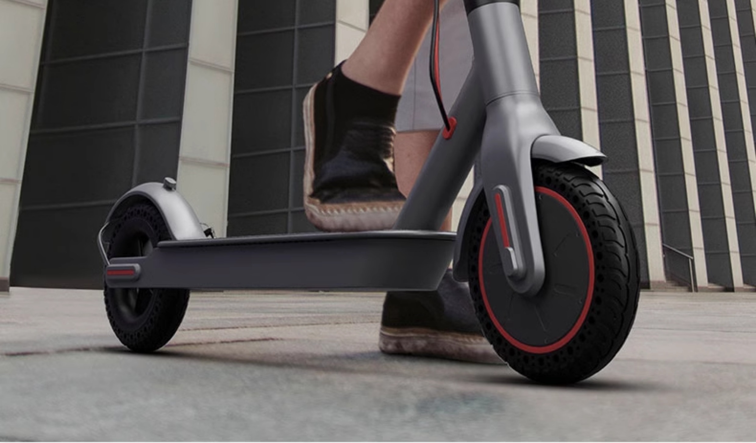 Electric Scooter Folding Small Station Riding Two-Wheeled Mini Adult Portable Men's and Women's Pedal Commuting Scooter