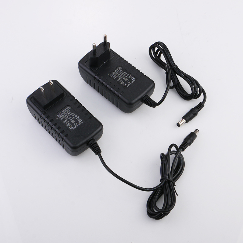 Lightweight power cable for manicure