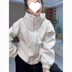 Z5Z冲锋衣时尚连帽外套女春秋新款2025宽松高级感小个子百搭夹克