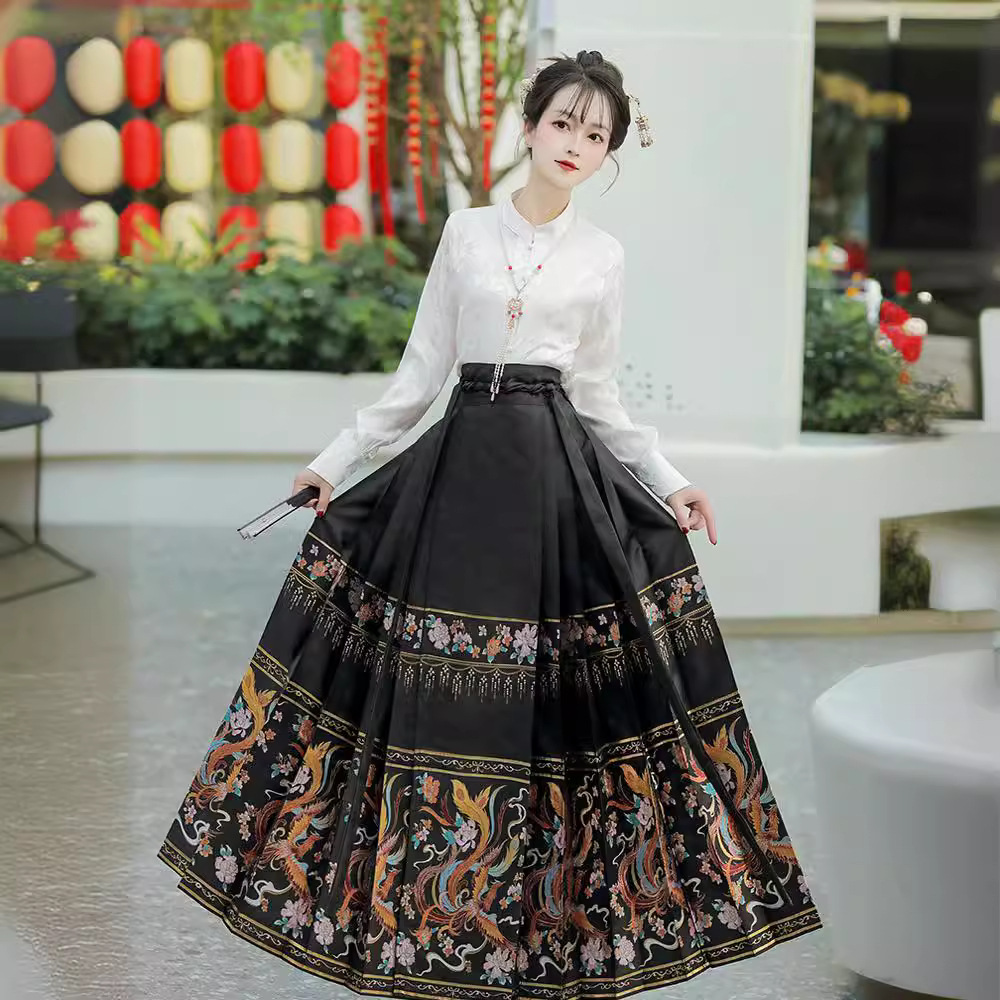 明制汉服女2024新款马面裙改良织金妆花日常新中式国风马面裙套装
