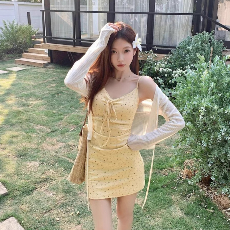 Gentle Style Yellow Floral Suspender Dress Suit Women's Summer Long-Sleeved Sun Protection Shirt Waist Floral Skirt Two-Piece Set Gentle Style Yellow Floral Suspender Dress Suit Women's Summer Long-Sleeved Sun Protection Shirt Waist Floral Skirt Two-Piece Set