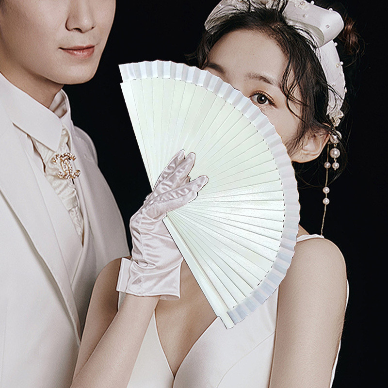 En stock 23cm largo Amazon boda blanco ventilador de madera AliExpress español ventilador de madera plegable ventilador