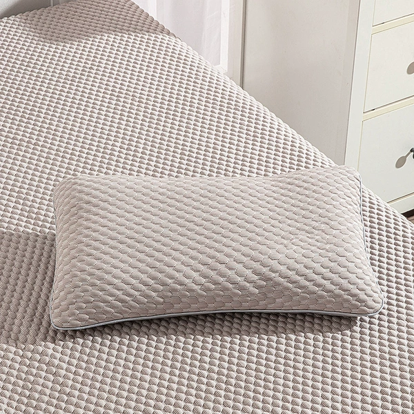 Solid color cloud-like buckwheat pillow (coffee)