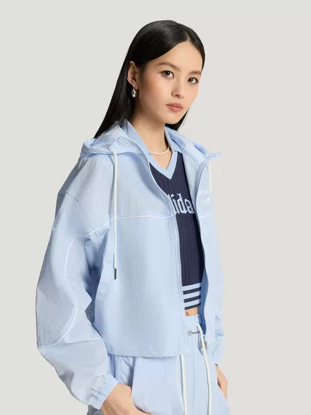 Clover's New Summer Lightweight and Breathable Hooded Skin Jacket for Men and Women, Fashionable and Casual Versatile Outerwear