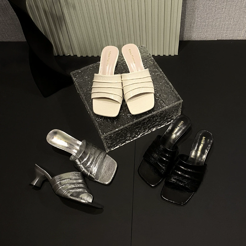 Женские босоножки с квадратным носком и открытым носком в французском стиле, летние 2025, новые мюли на высоком каблуке с удобной посадкой.