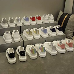 McQueen インターネットセレブ トレンド カジュアル カップル 多用途 厚底 インナー強化 学生 プラットフォームソール 通気性 滑り止め ホワイト シューズ