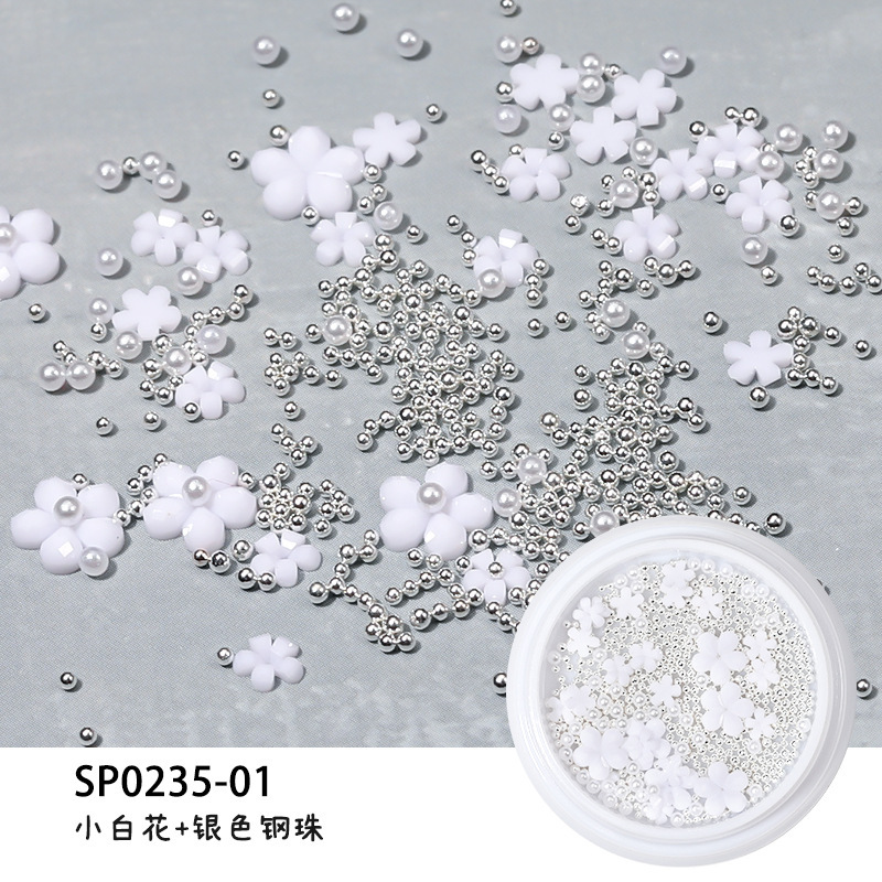 Decoraciones de uñas de moda, pequeñas flores blancas de diferentes tamaños, flores blancas tridimensionales de cinco pétalos, pequeñas cuentas de acero, diamantes de imitación de resina para uñas