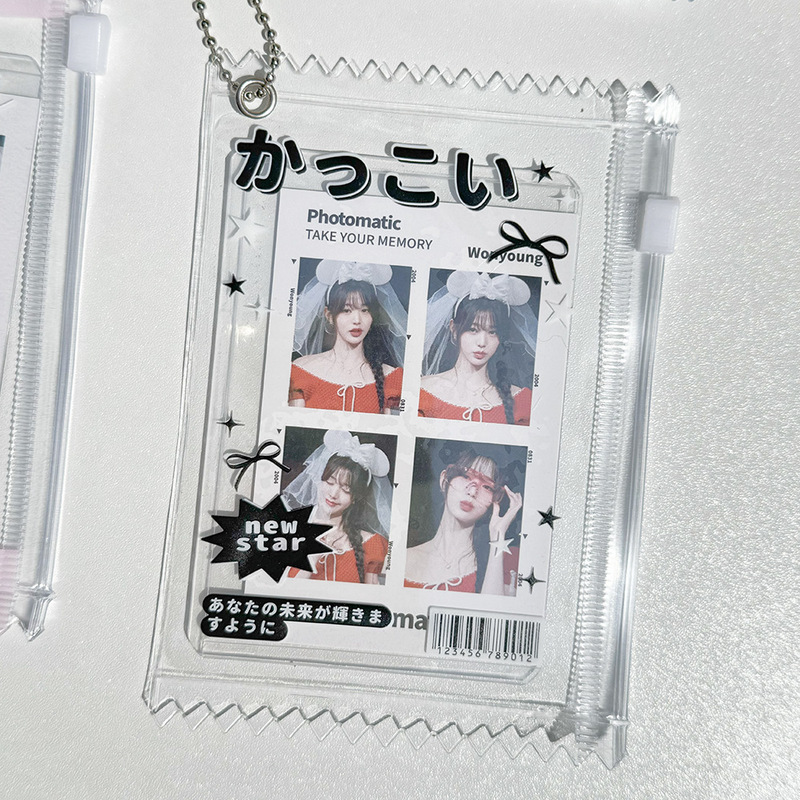 Insオリジナル四つ叶のクローバーケーキ3寸の小さいカードのチャックの袋をたたいて、収纳します。|undefined