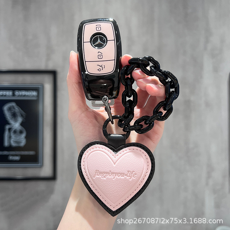 Suitable for Mercedes-Benz Glc Car Key Cover Glb Gla C-Class C260L E-Class E300L A-Class Amg High-End Shell Female