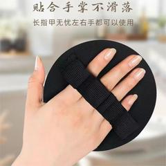 円餅のお風呂の皮は無痛で、泥の神器をこすります。