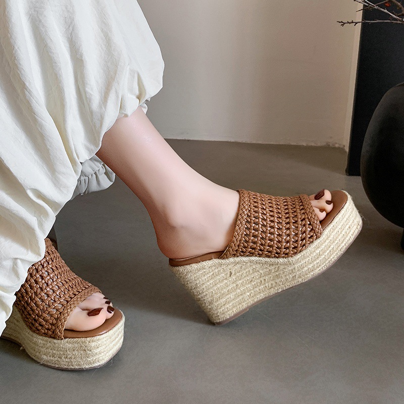 Dép sandal nữ đế xuồng cao gót mũi vuông phong cách boho — nâu, đen, trắng chi tiết 16