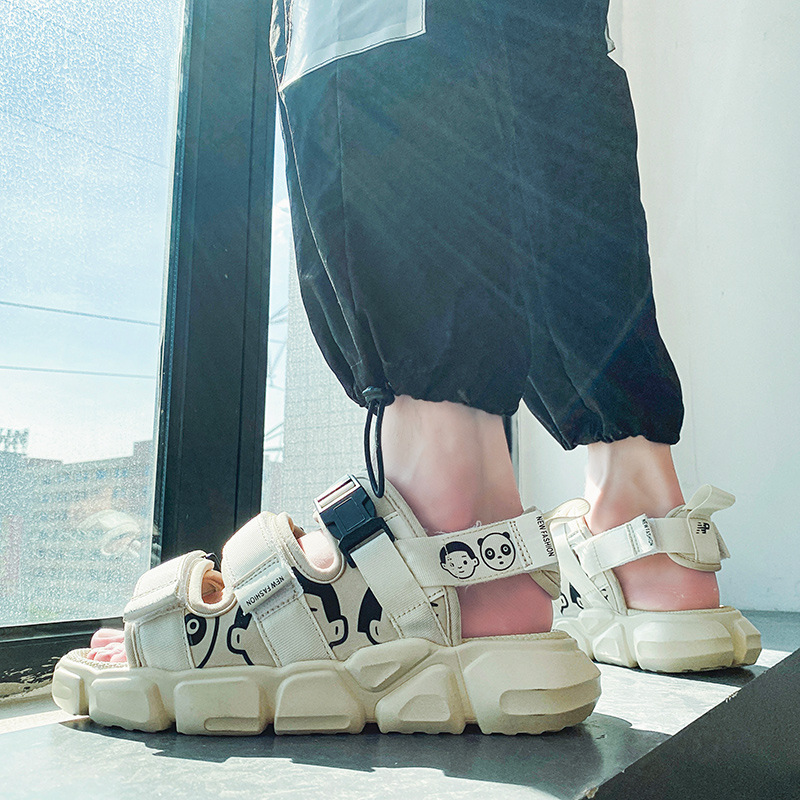 Jinjiang sandalias de explosión adhesivas frías sandalias de verano para hombres, antideslizantes y desodorantes, sandalias y zapatillas de playa de plataforma deportiva