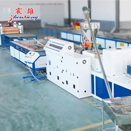 塑料挤出机;其他塑料机械;塑机辅机