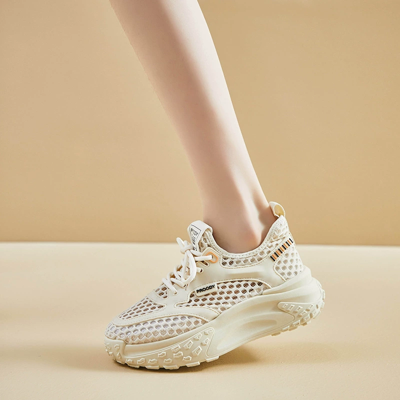 Running shoes for women students 2025 new summer daddy women's shoes mesh breathable lightweight soft sole shock-absorbing sports shoes