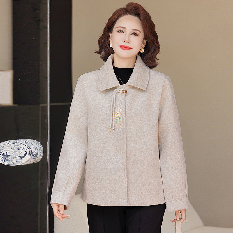 妈妈秋装洋气中式毛呢外套2025新款中老年女装春秋时尚翻领上衣服|undefined