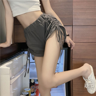 ��ѝŮ�ļ��¿��OӋ��ը�����ü�ɫ���e�\�Ӵ�a�����@�ݸ���ѝ��