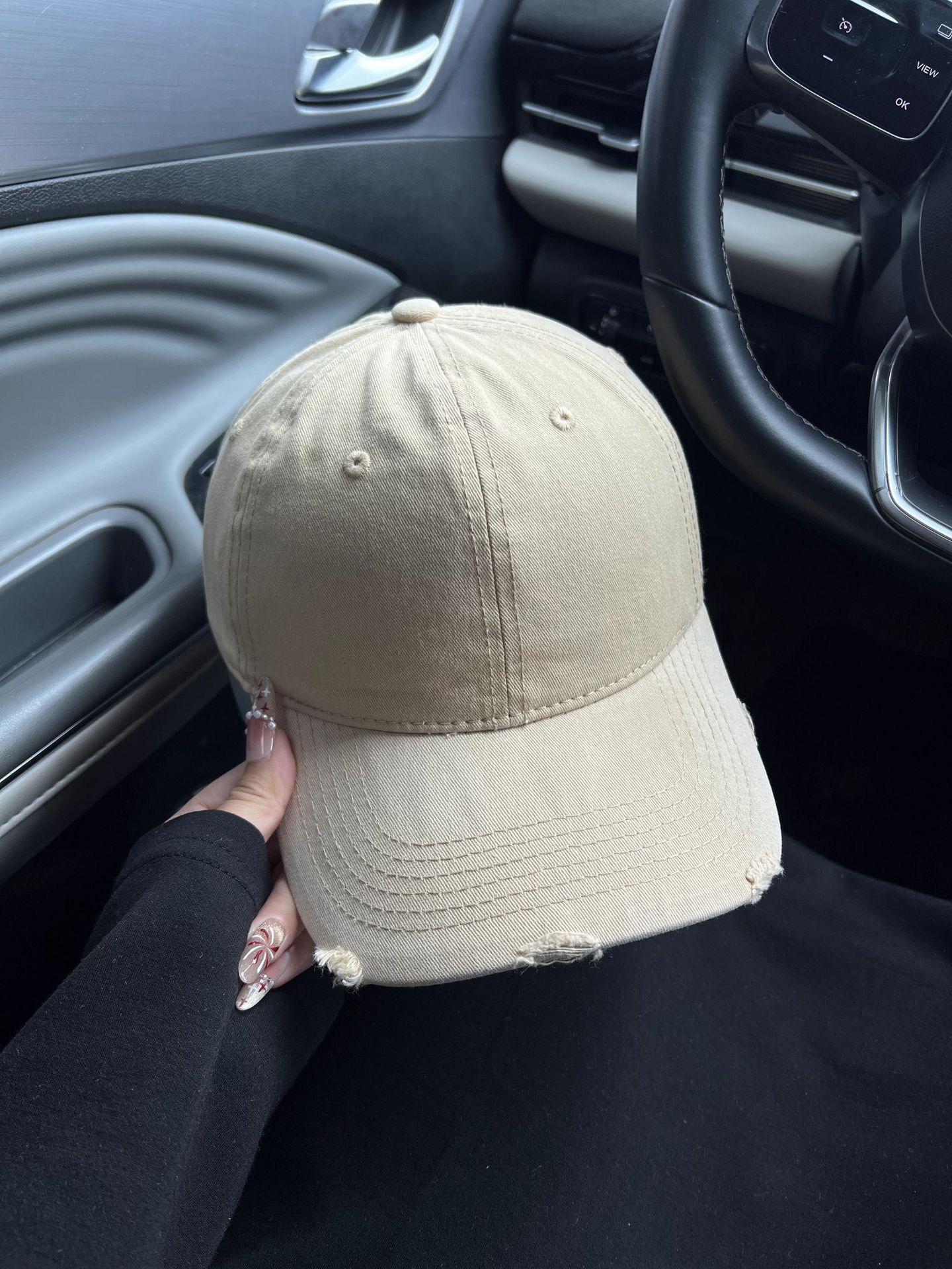 카키색