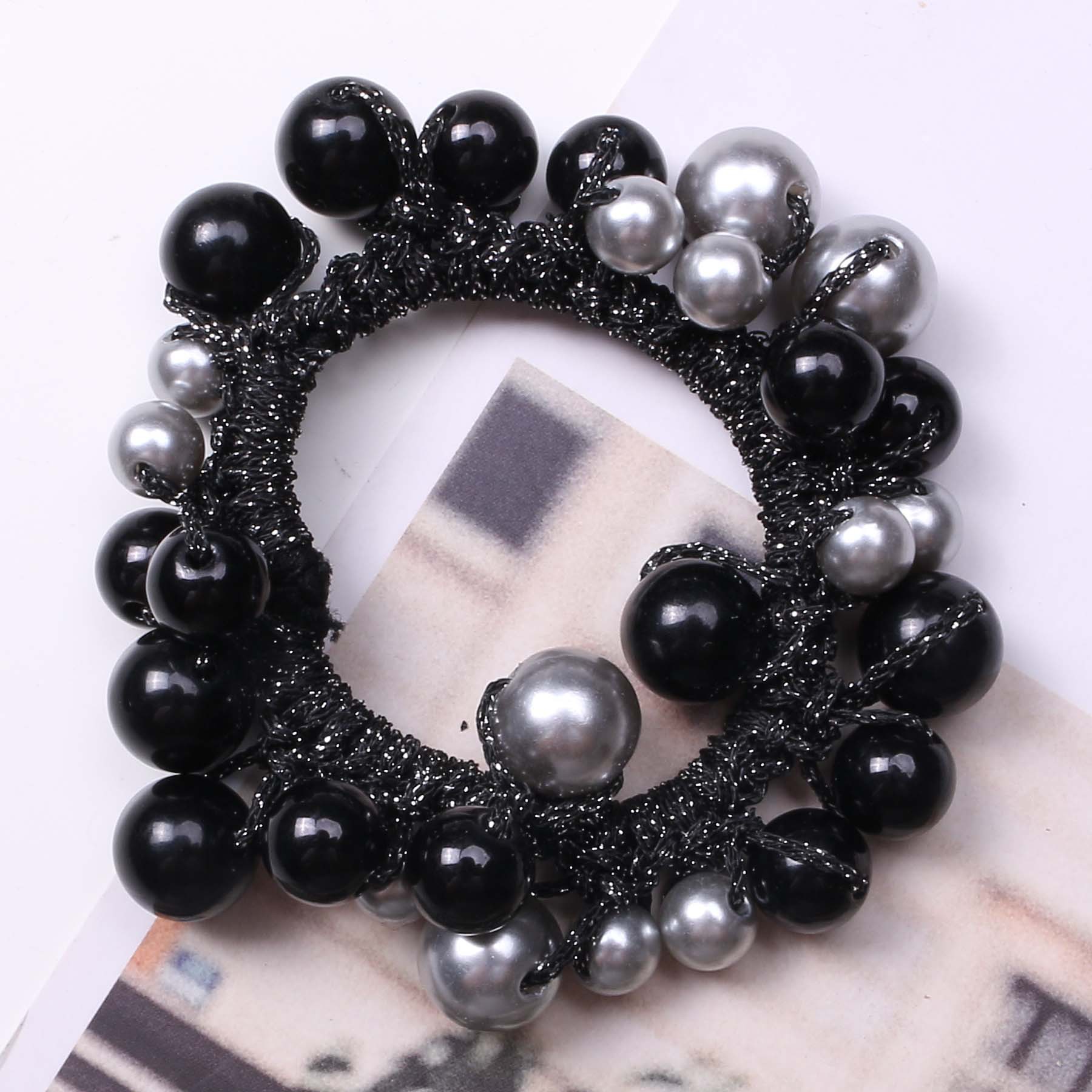 블랙과 그레이 투톤