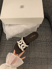 【sheii蘇茵茵】小輕奢~t**s麻花編織鏤空一字平底拖鞋女涼拖夏