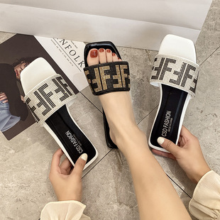 ���Q2026��a���^ˮ���ĸһ����Ь���ļ����eƽ�� Women Slipper