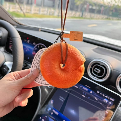 Creative Car Hanging Car Pendant Car hanging - baoguo-free-random-aromatherapy-car-lanyard-is-about-15cm-long