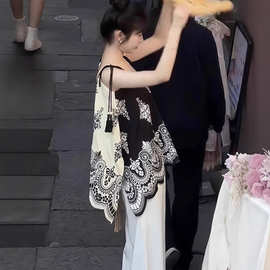 民族风复古提花吊带背心外穿女2025夏新款大码胖mm遮肚不规则上衣