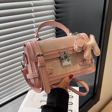 �߼���С����Ů��2025�¿�r������б����W�t����ٴ�����С����