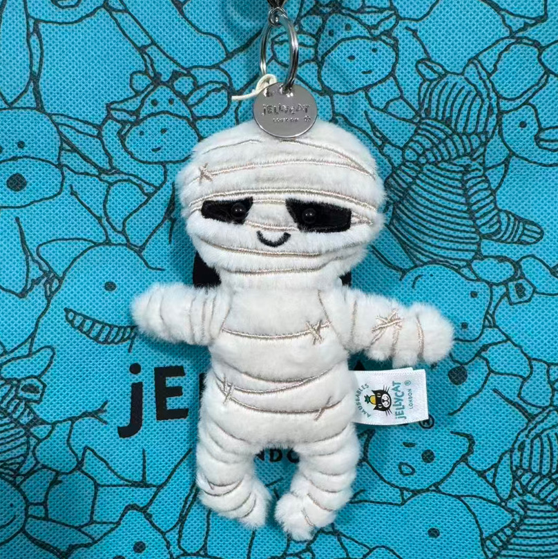 Mummy pendant