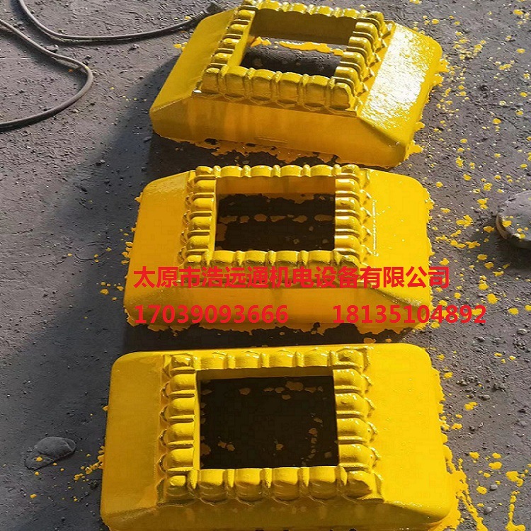 供应护栏底座 山西厂家铸铁护栏底座 道路护栏立柱底座铸铁隔离墩