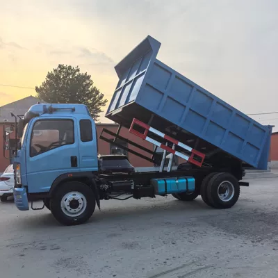 Manufacturer of cross-border Isuzu dump trucks, small dump trucks, light trucks, single and double row right-hand drive tipper trucks