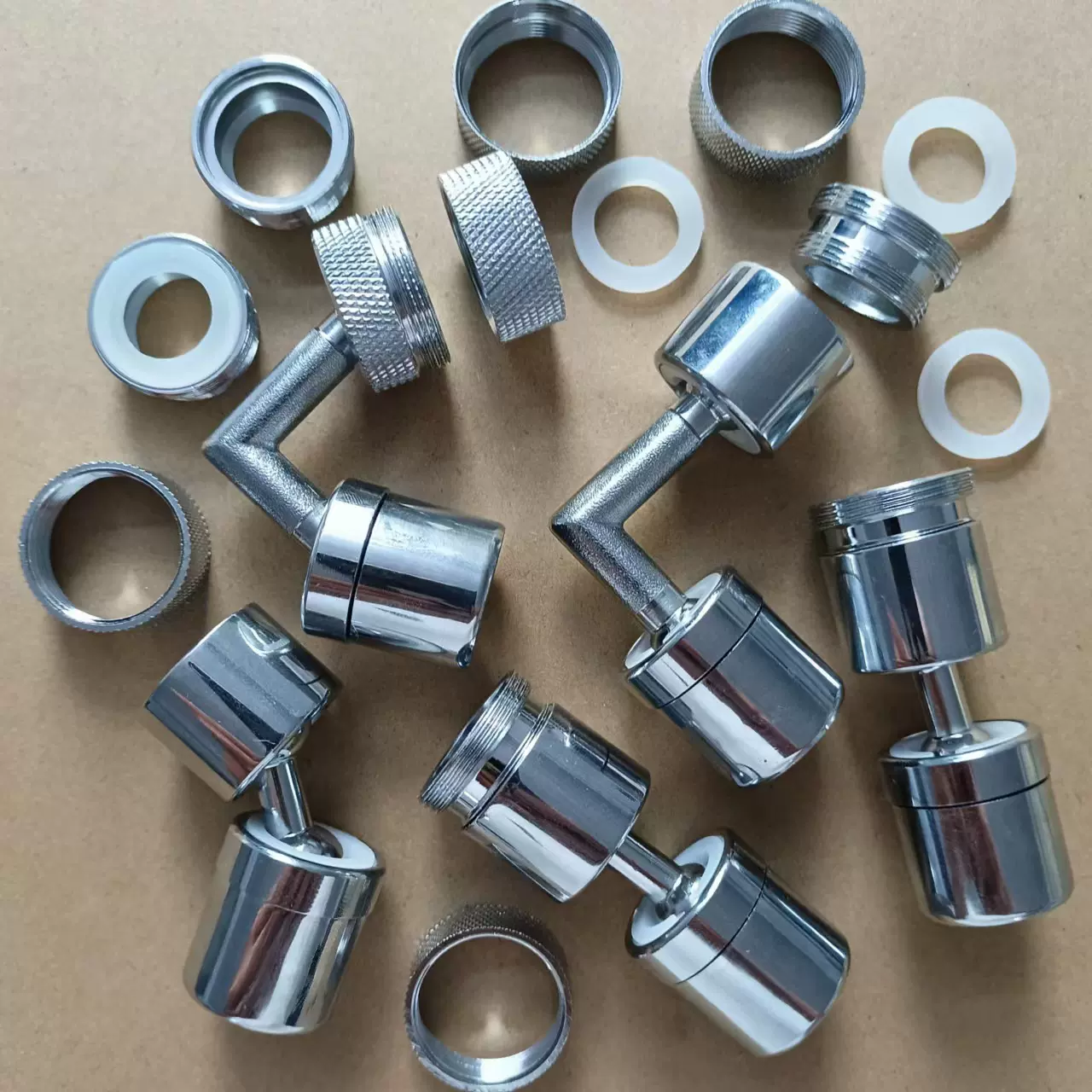 全铜厨房万向水龙头防溅水可旋转延伸器水嘴多功能接口增压龙头起