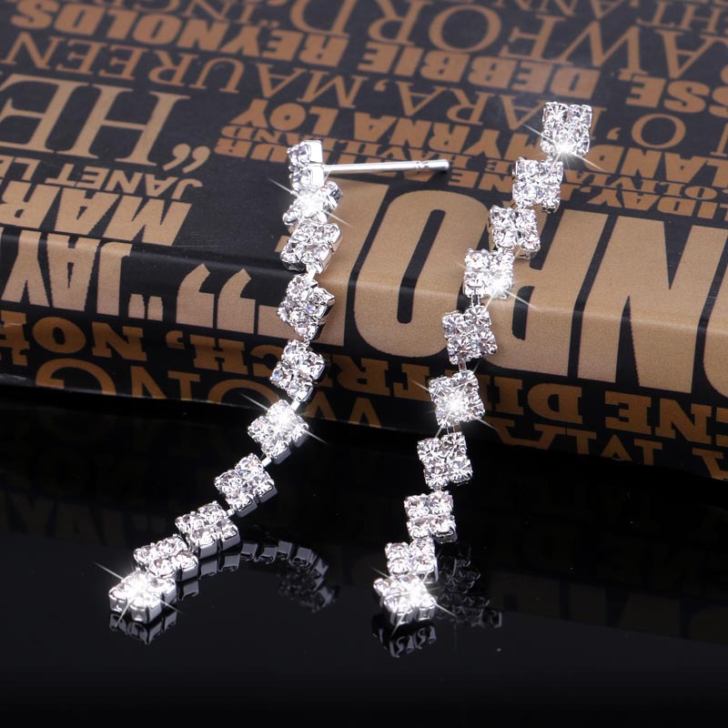 Kāzu aproce ar spīļveida ķēdīti, rhinestones, auskari, divu daļu komplekts, vienkārša kleita, kāzu aksesuāri, aproce_voghion.com