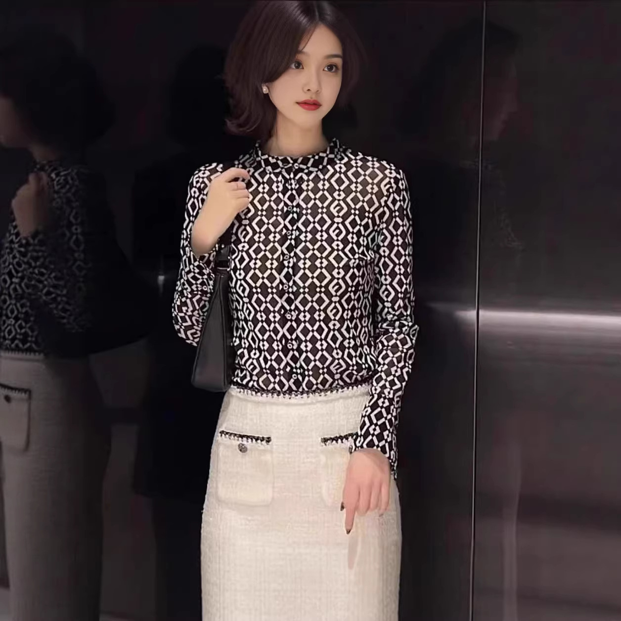 Áo thun nữ dài tay cổ cao họa tiết kim cương co giãn — đen chi tiết 3