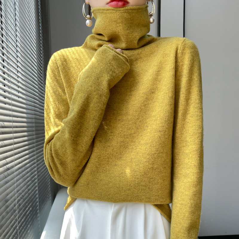 Pile collar mustard yellow