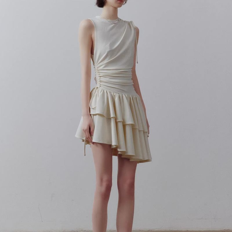 Fussd Aerial Ballet_Puffy and Soft Touch_Deconstructed Design_Asymmetrical Cloud White Knit Dress Fussd Aerial Ballet_Puffy and Soft Touch_Deconstructed Design_Asymmetrical Cloud White Knit Dress
