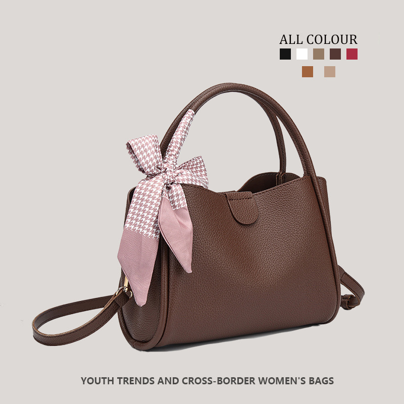 Cross-Border Fashion Shoulder Bag, Simple 2025 New Trendy Handbag, High-End Large-Capacity Women's Bag for Business and Commuting