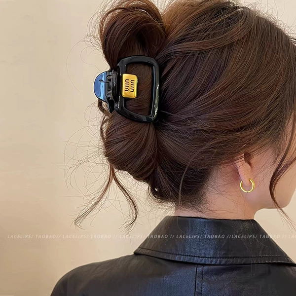 28#niu logo black handbag 5.5cm hair