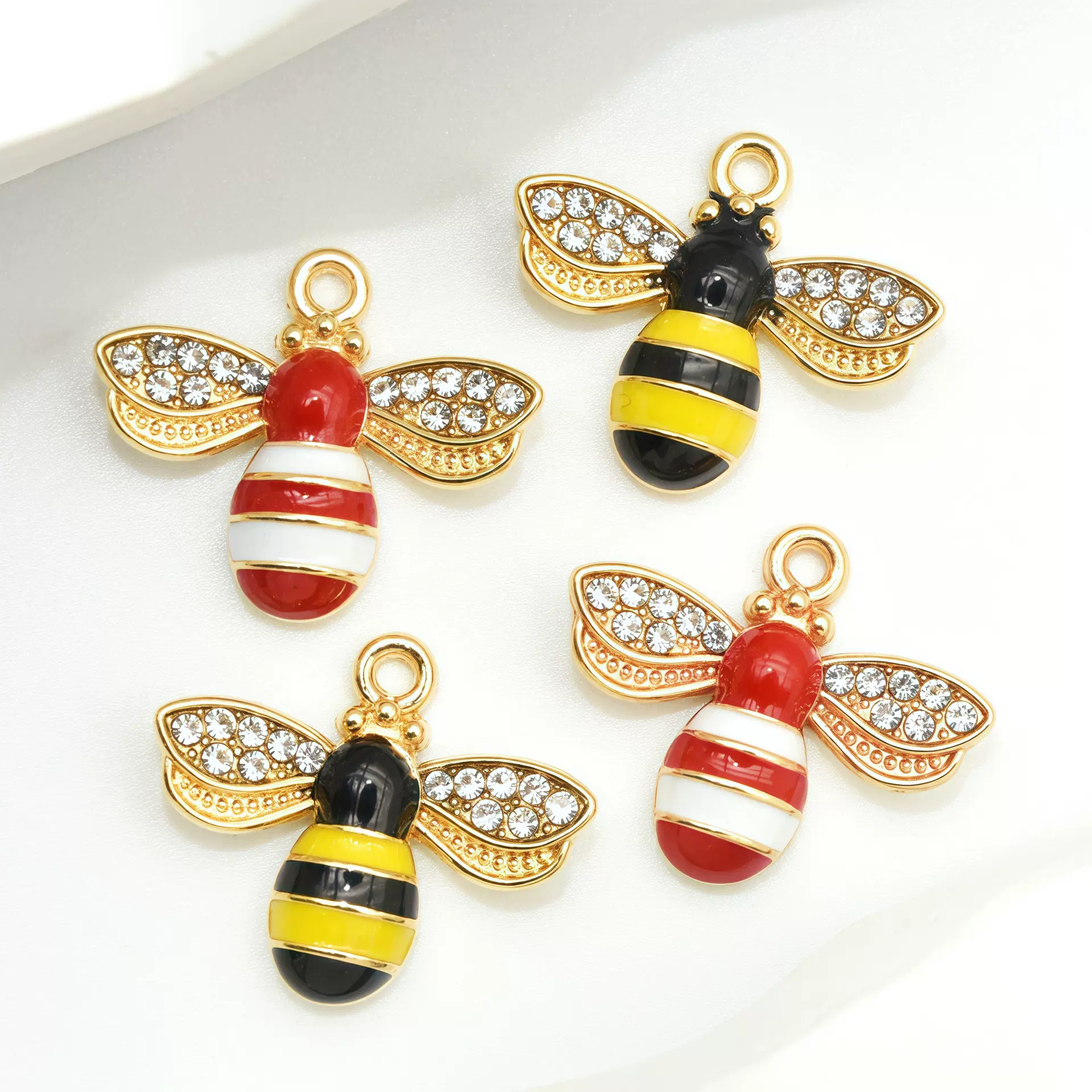 滴油蜜蜂吊坠可爱动物挂件合金配件包包钥匙扣项链挂件材料批发
