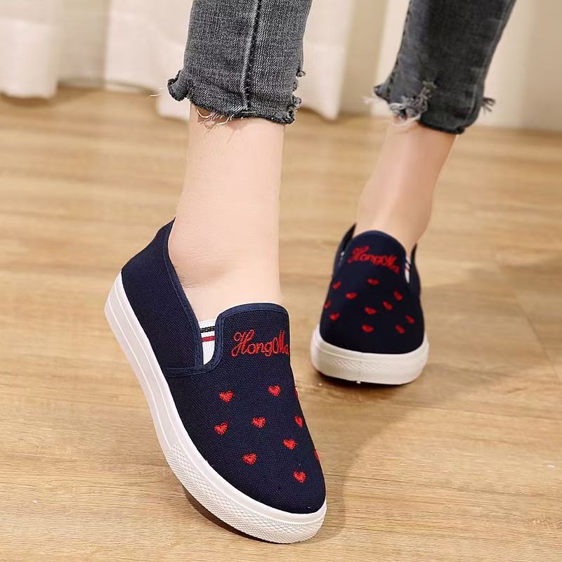 Summer Mom Shoes Flat Comfortable Old Beijing Cloth Shoes Non-Slip Slip-On Lazy Shoes Non-Slip Comfortable Single Shoes Wholesale