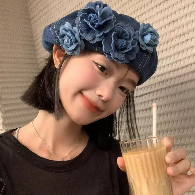 Japanese Style 2026 Summer Niche Color-Blocking 3D Floral Denim Beret for Women, Trendy and Fashionable, Makes the Face Look Smaller, New Model