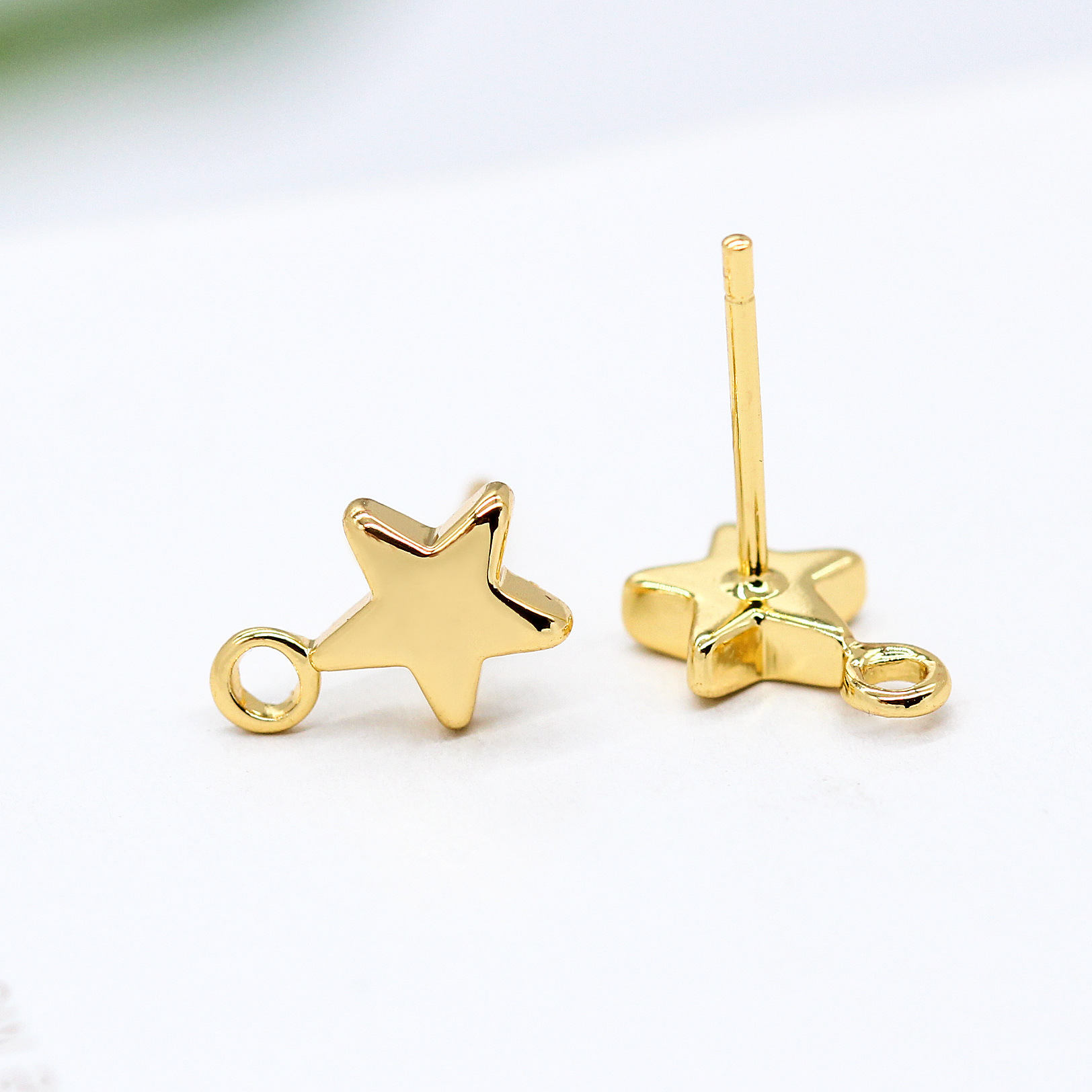 14K Gold Plated Plating Pentagram, Heart Shape Pattern Women'S Gender Plating Design Simple Style Style 1 Pair Simple Style Pentagram Heart Shape Copper Plating 14k Gold Plated Ear Studs