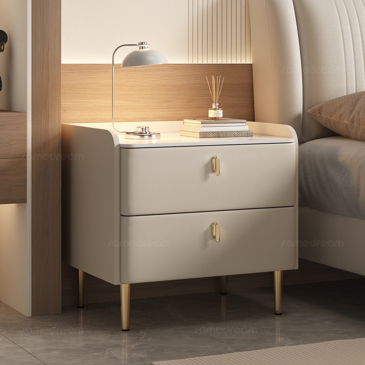 Solid Wood Bedside Table for Home Bedroom 2025 New Style Accessible Luxury High-End Modern Simple Small Bedside Storage Cabinet