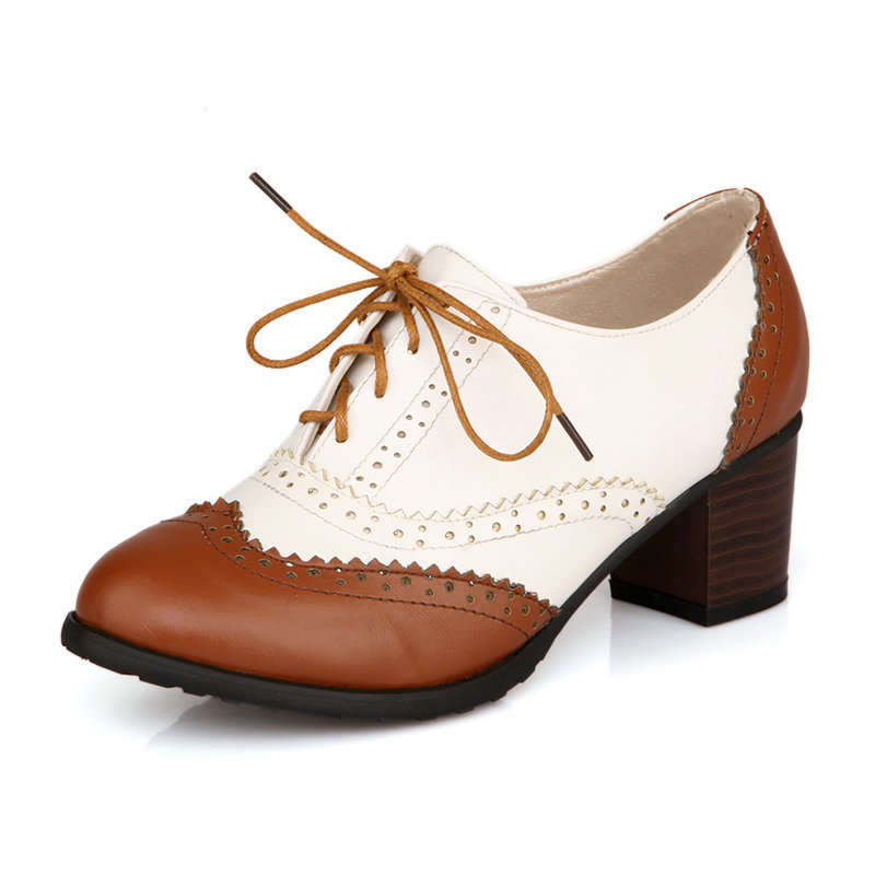 Zapatos de mujer de comercio exterior Primavera y otoño Tacón medio tacón grueso zapatos de una sola capa Zapatos de mujer de encaje británico marrón estilo preppy tacones altos zapatos de cuero de mujer