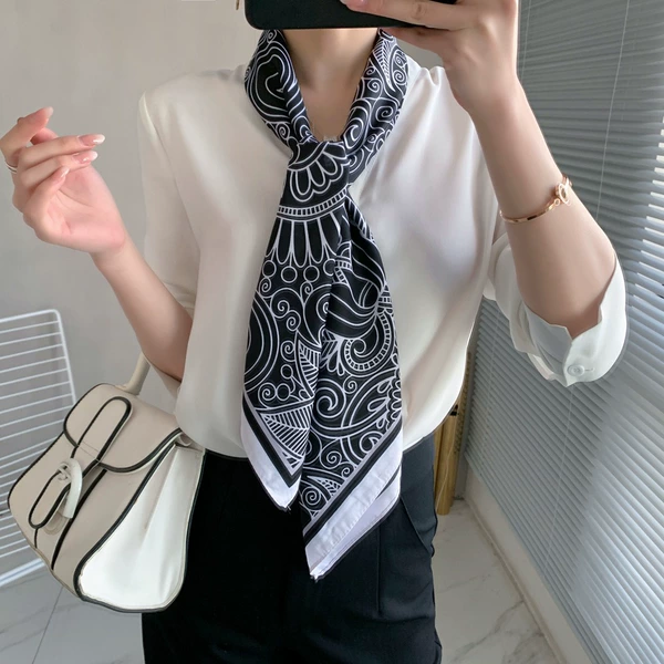 W9004-black